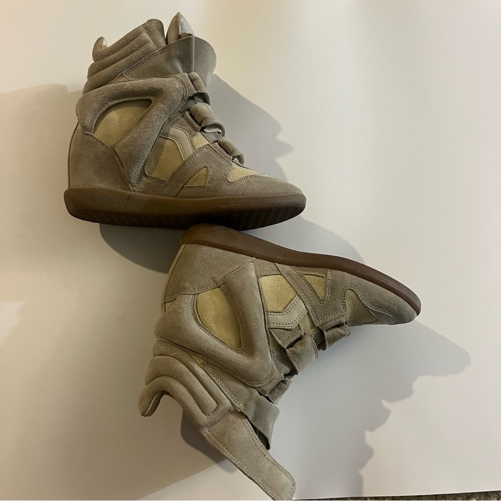Isabel Marant BEKETT SNEAKERS
bekett leather wedge sneakers - Picture 9 of 9